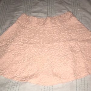 Flower textured elastic skirt